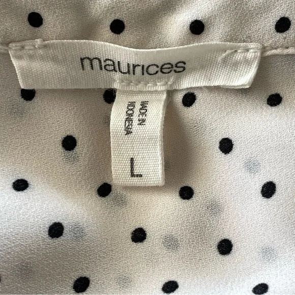 Maurice’s Women's Cream Polka Dot Popover Blouse Size L - Picture 13 of 15